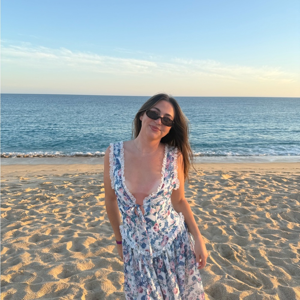 Meet your Posher, Claire